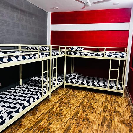 Hostel Kuruku Santhu Colive Pondichéry Extérieur photo