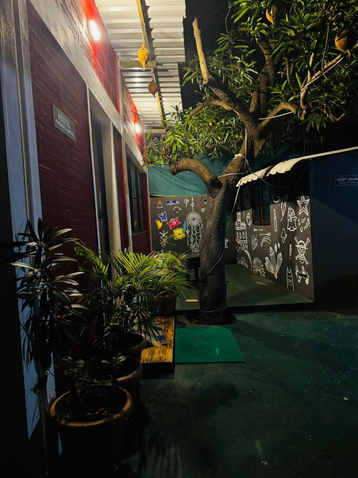 Hostel Kuruku Santhu Colive Pondichéry Extérieur photo